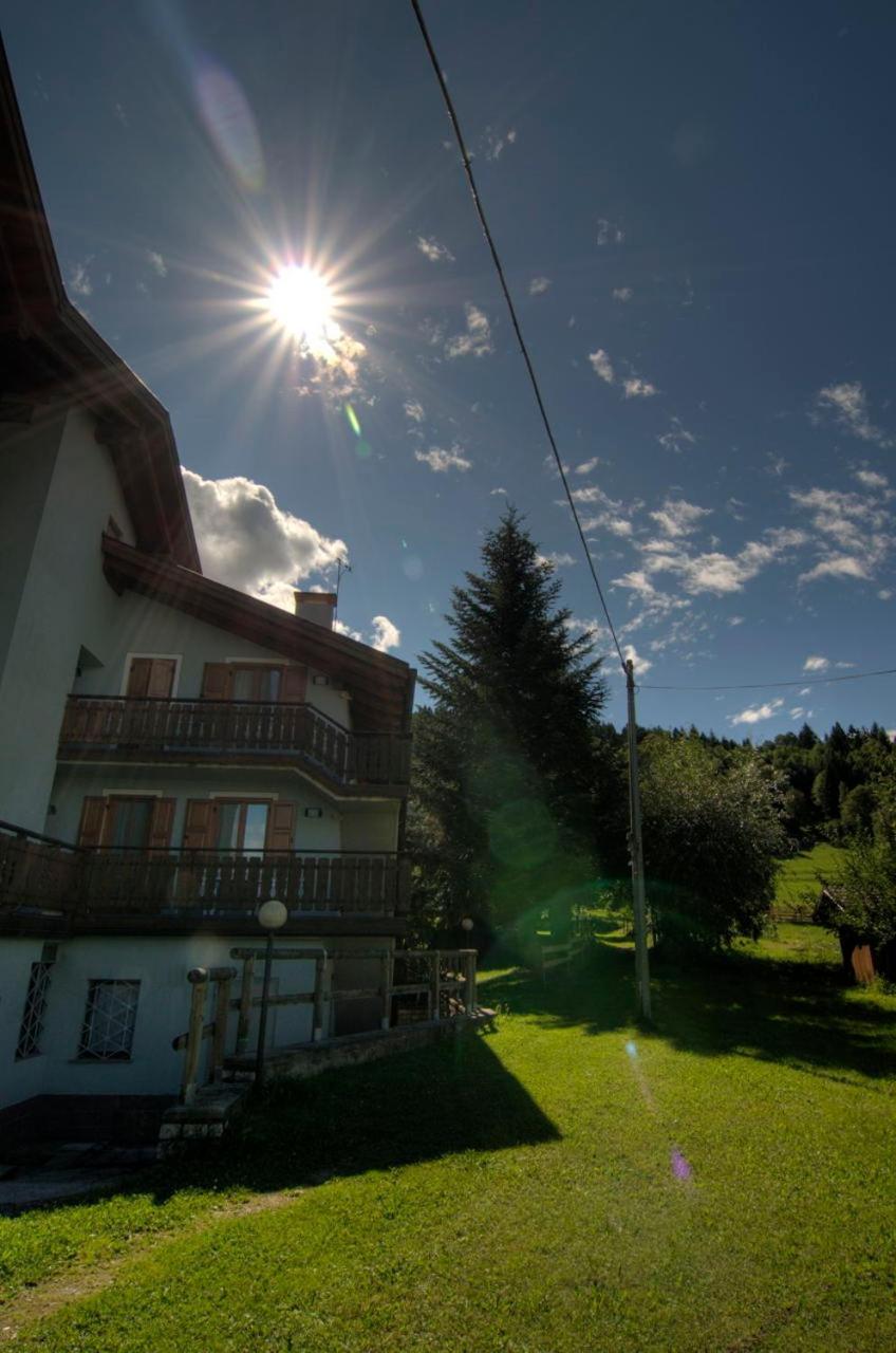 Al Pian Garni Hotel - B&B & Pizza Vattaro Exterior foto
